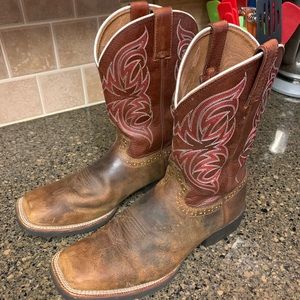 Justin’s men’s cowboy boots